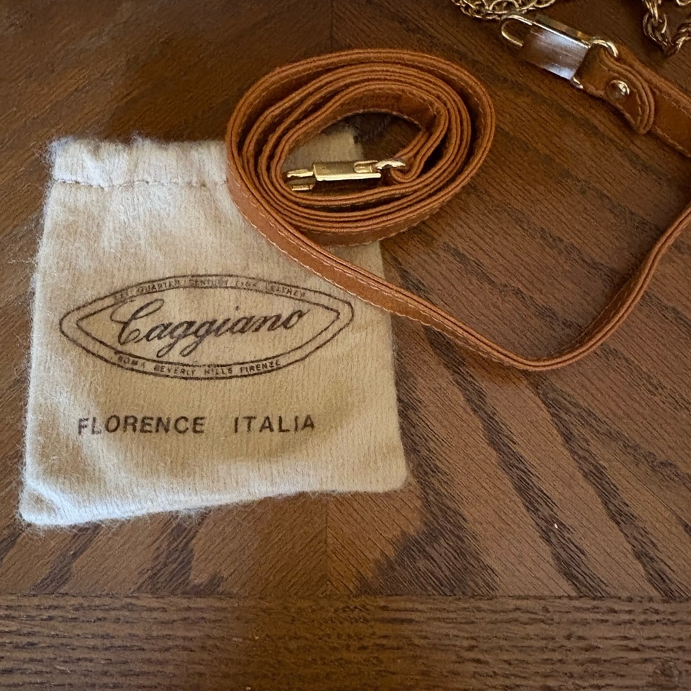 Caggiano Vintage Suede Shoulder Bag - Picture 2 of 8